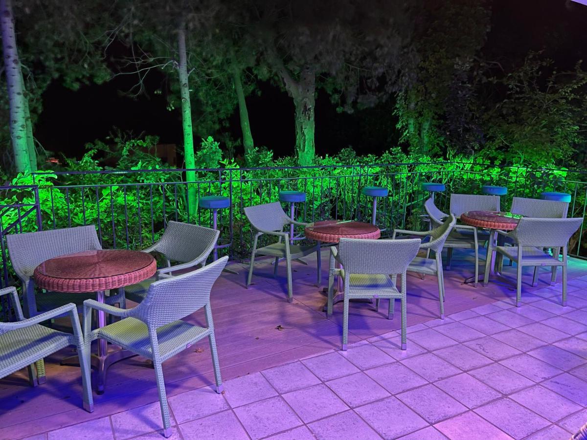 Romantica Hotel Apartments Hersonissos  Dış mekan fotoğraf