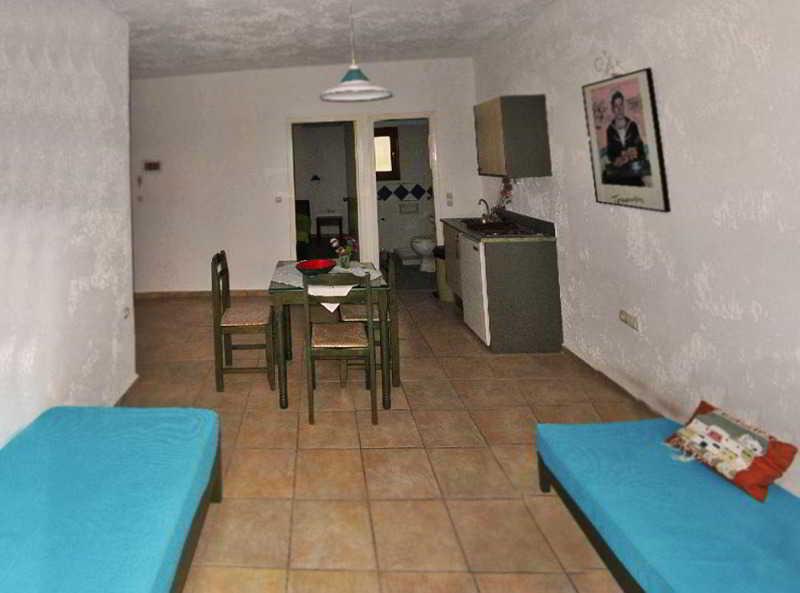 Romantica Hotel Apartments Hersonissos  Dış mekan fotoğraf